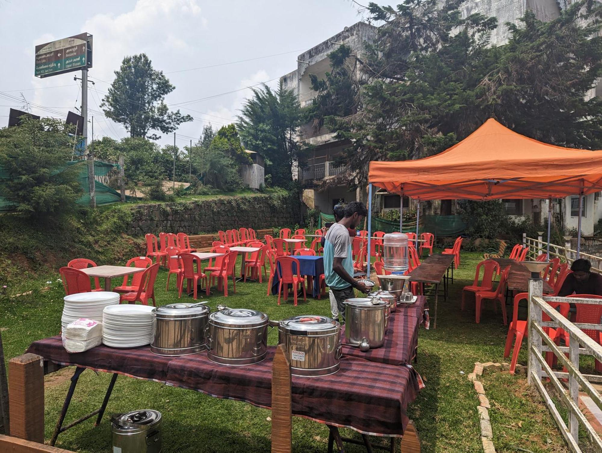 Vpr Residency Homestay *
